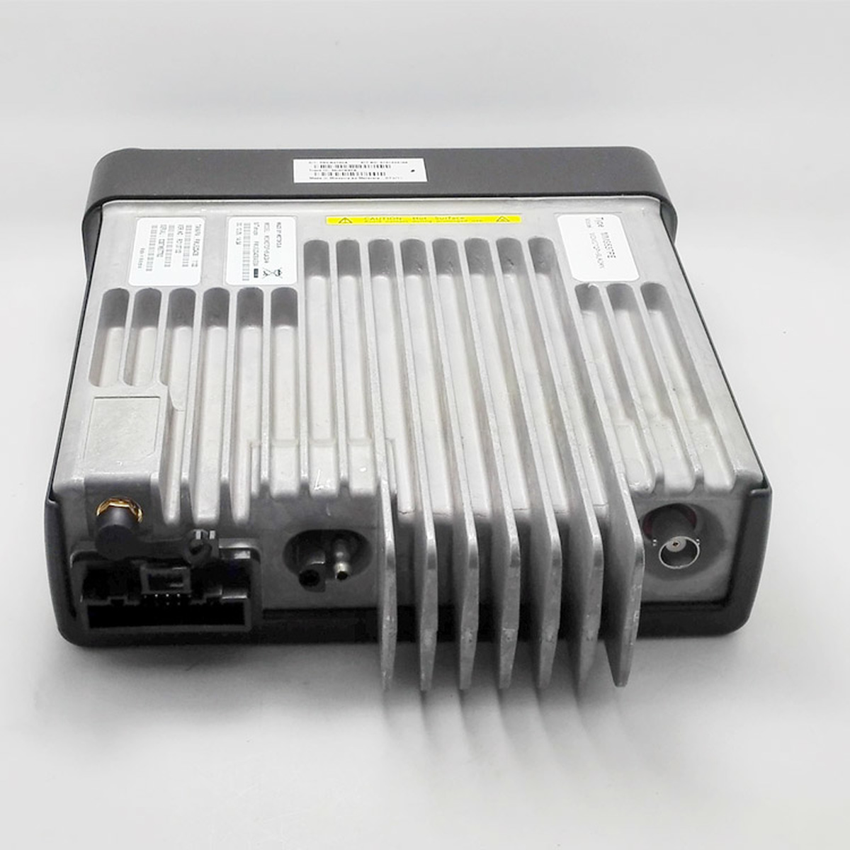 Radio Motorola DGM6100 Digital LAM27TPH9LA1AN UHF 450-527 MHZ