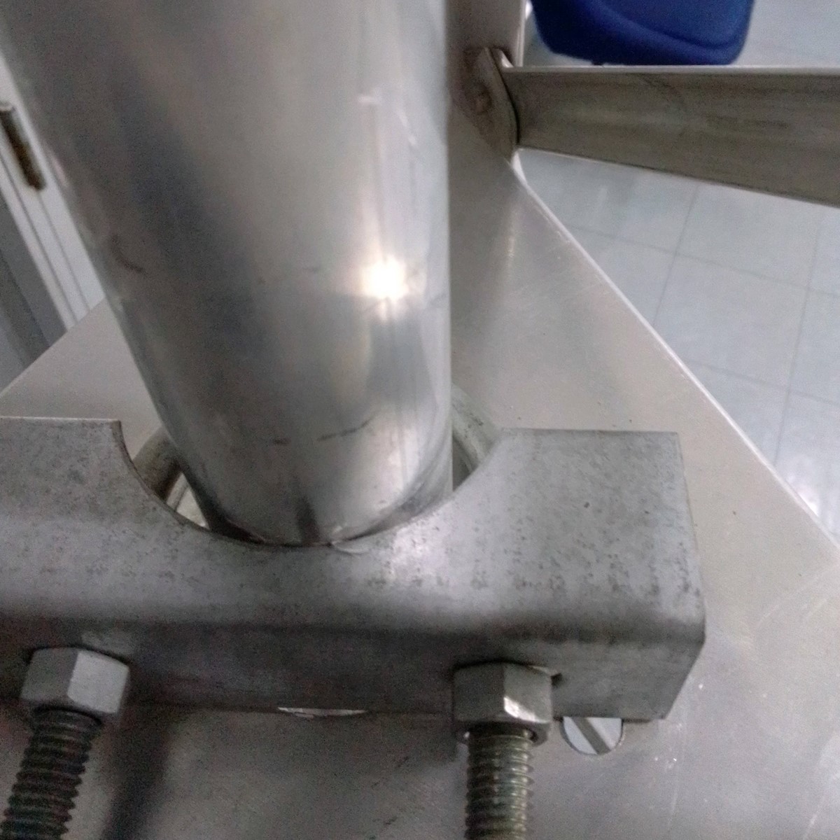 Kit Base-Tope-Intermedio para torre ventada