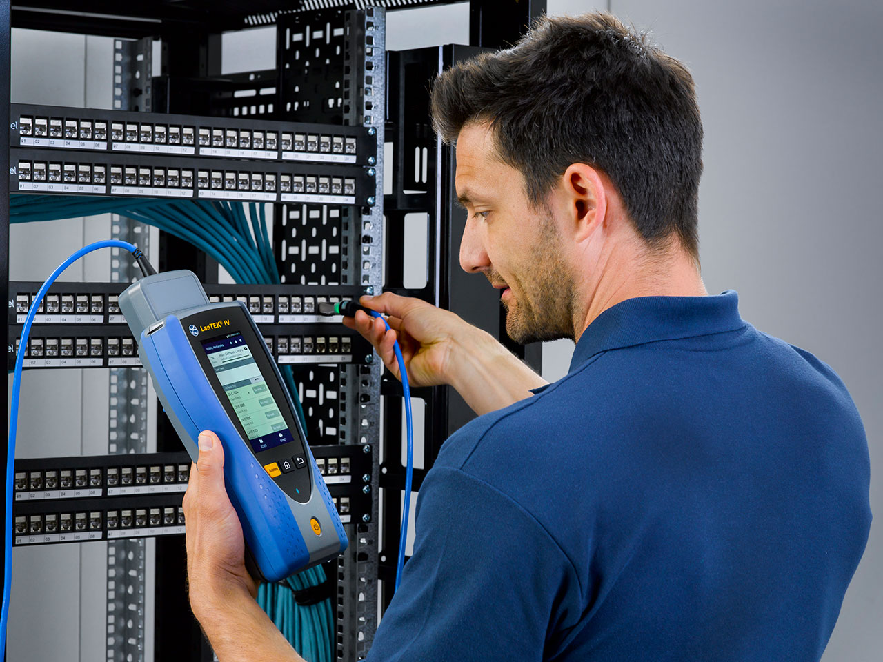Certificador de Cobre y Fibra IDEAL Lantek IV R163000 500MHz